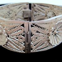Vintage Filagree Flower Bracelet