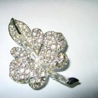 Vintage Rhinestone Leaf Brooch