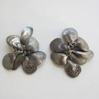 Vintage Napier Clam Shell Earrings